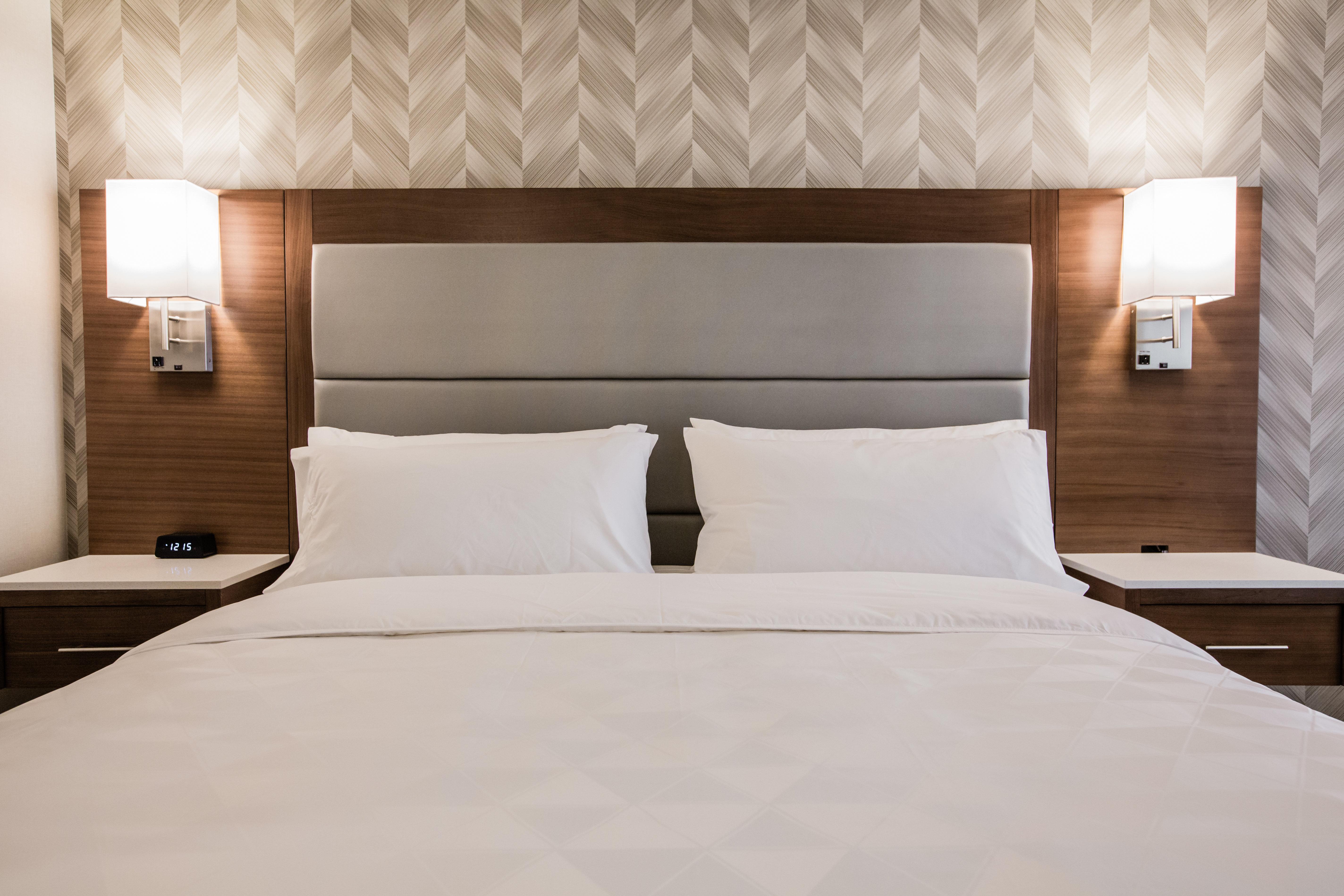 Holiday Inn Calgary South Conference Center Eksteriør billede