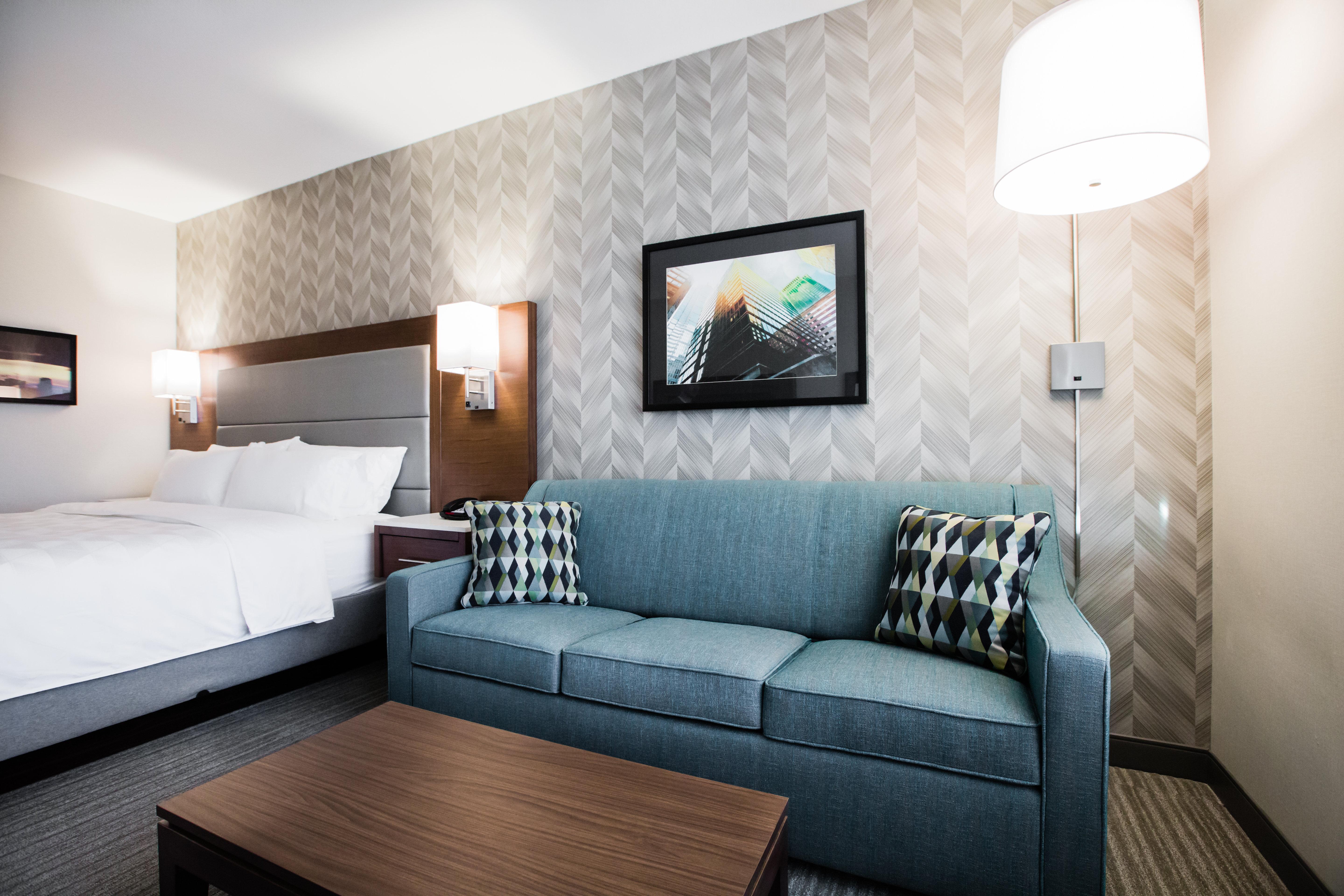 Holiday Inn Calgary South Conference Center Eksteriør billede