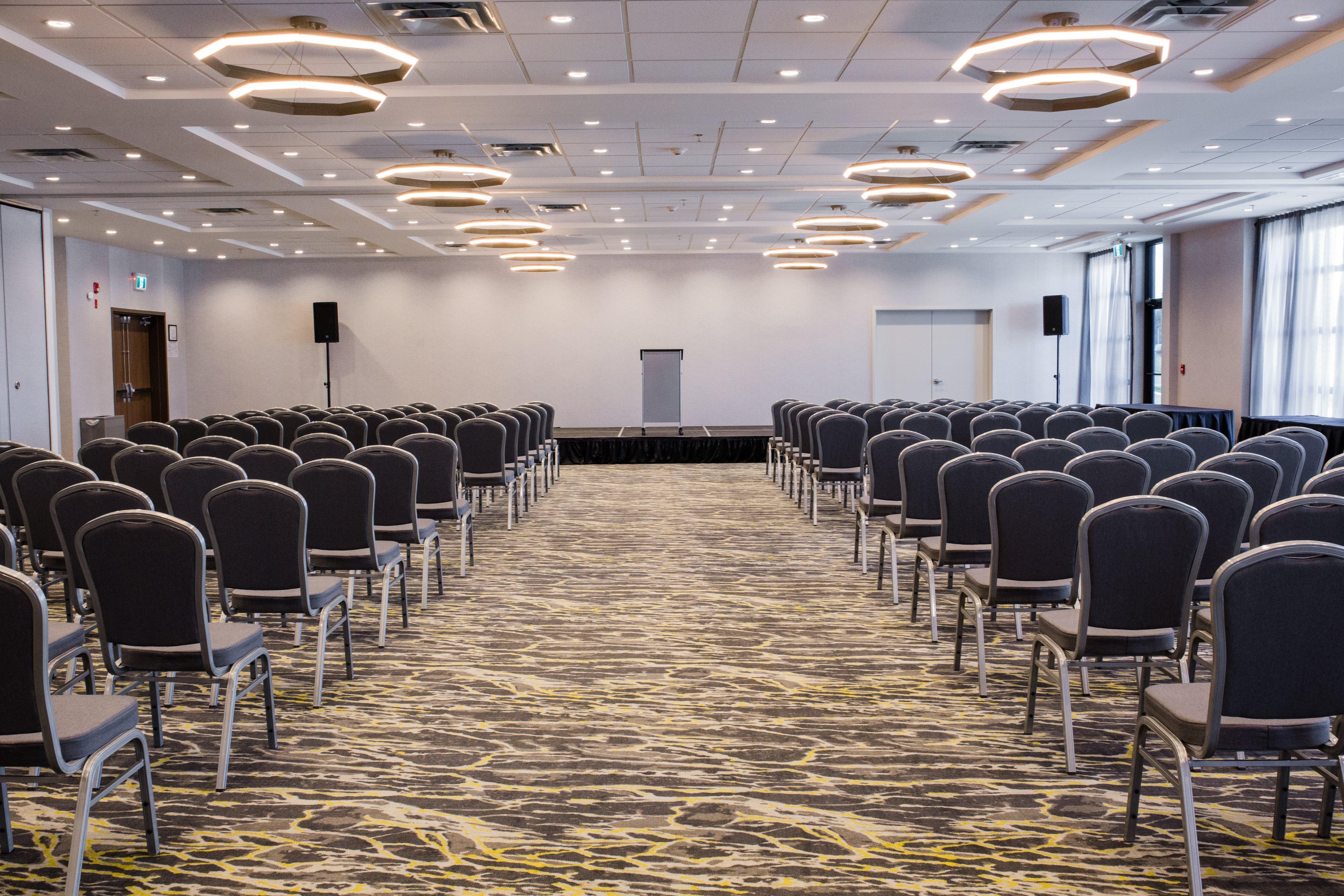 Holiday Inn Calgary South Conference Center Eksteriør billede
